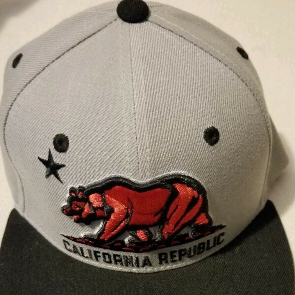 California Republic Cali Bear Snapback Hat Adjusta